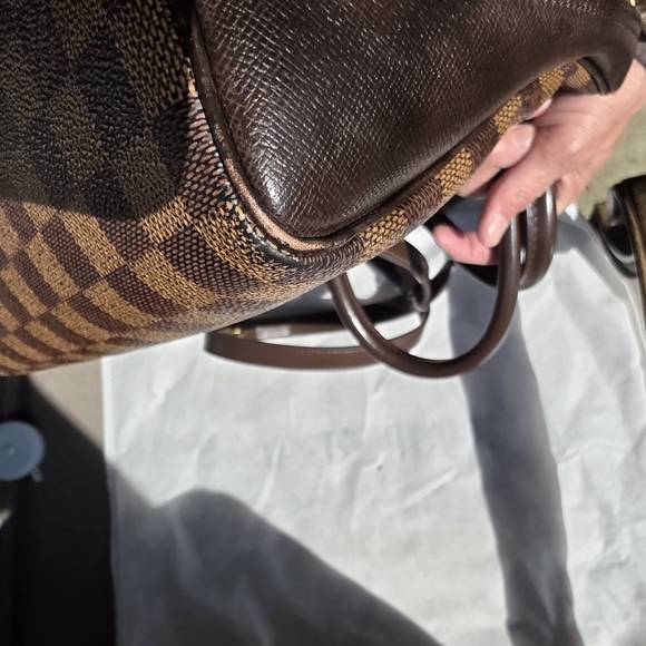Louis Vuitton Damier Brown Leather Bag - Picture 14 of 16
